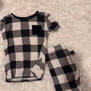 Kyte BABY Black and Gray Checkered Pajama Set